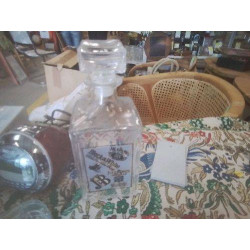 CARAFE A WHISKY AVEC BOUCHON
