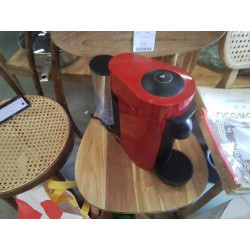 CAFETIÈRE NESPRESSO RGE ACC...