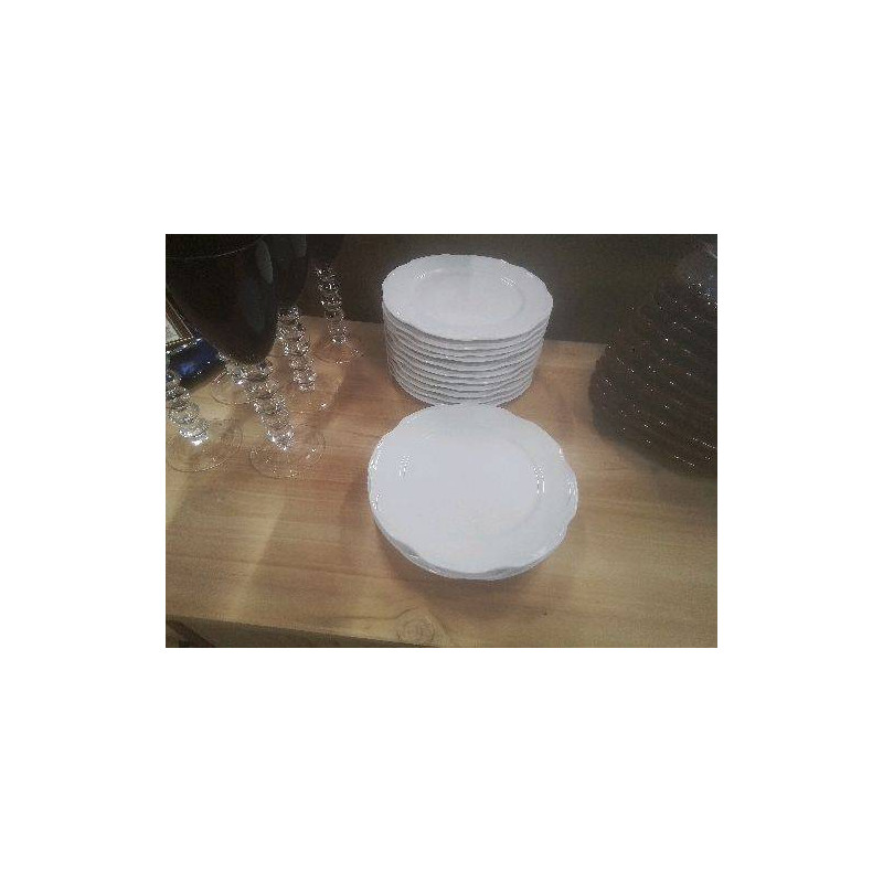 ENS ASSIETTES PORCELAINE  BLANCHE PILLIVUYT