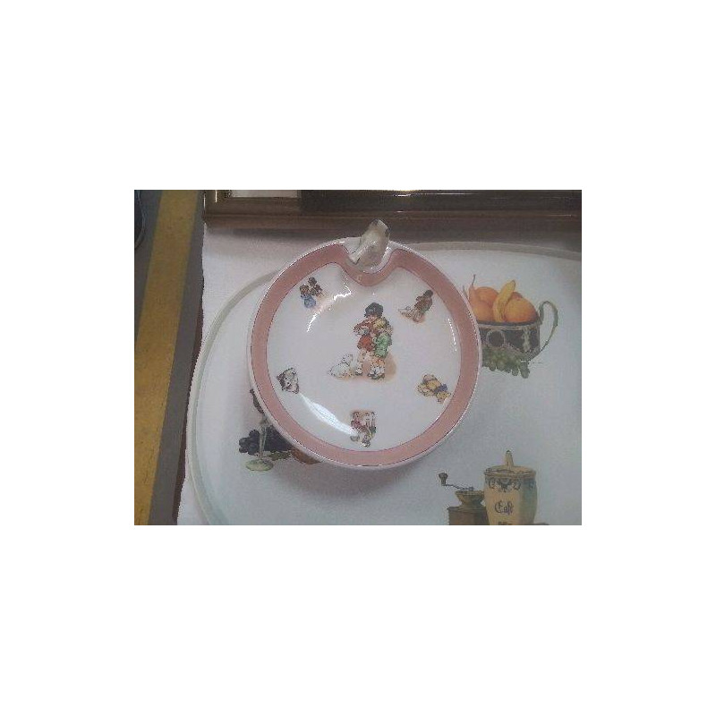 ASSIETTE A BOUILLIE AVEC BOUCHON CHIEN LIMOGES