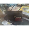 SAC CUIR NOIR  VINTAGE INTERIEUR CUIR ROUGE ANSE EN L ETAT