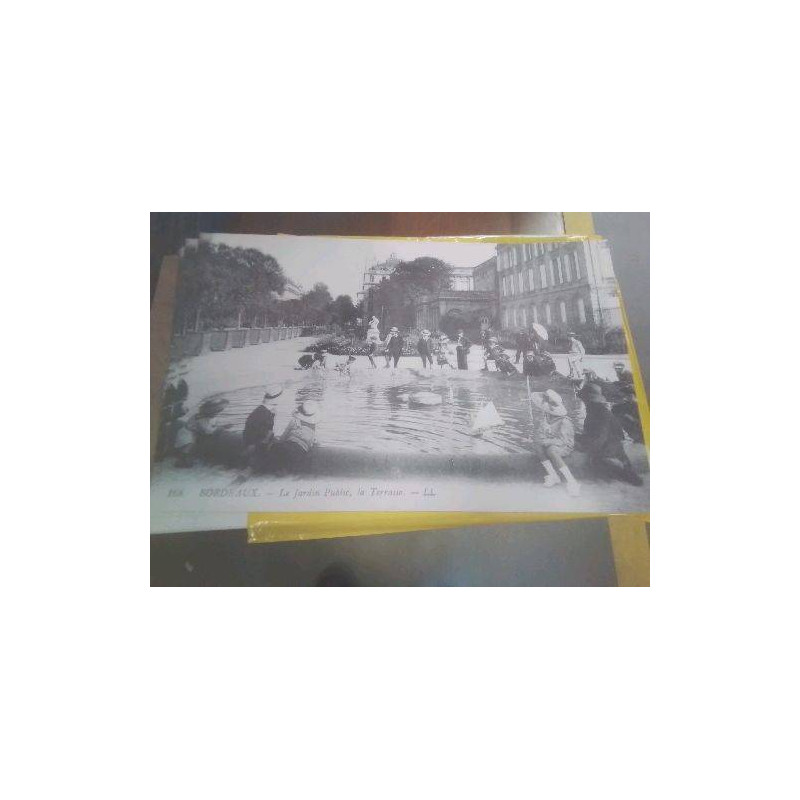REPRO PHOTO LE JARDIN PUBLIC LA TERRASSE