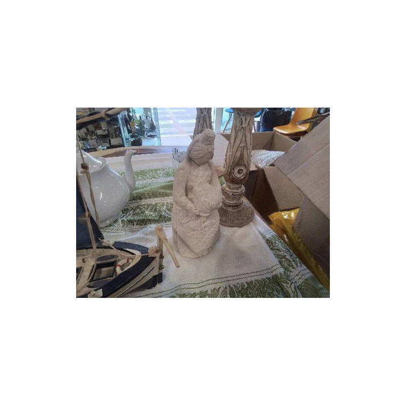 STATUETTE BRETONNE PIERRE ATELIER D’ART
