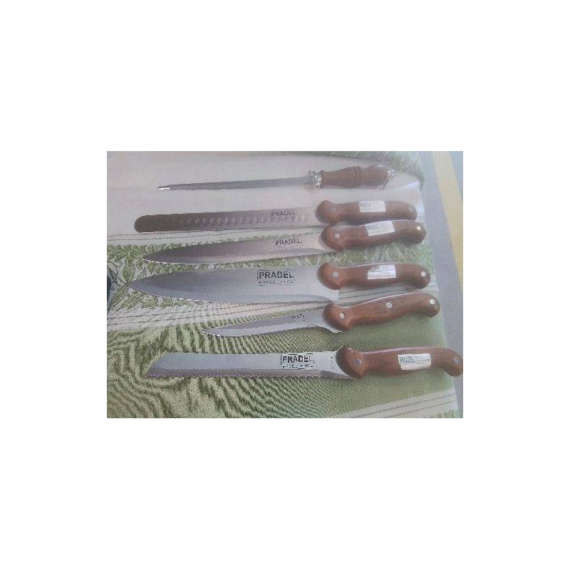 LOT 6 COUTEAUX PRADEL DONT AFFUTEUR MANCHE BOIS