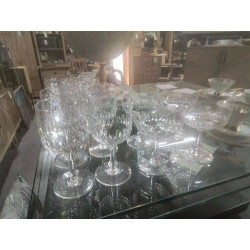 LOT  VERRES CRISTAL DECOR...
