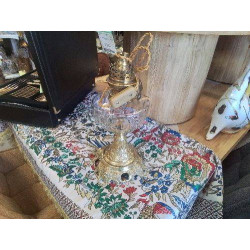 PIED DE LAMPE A PETROLE...