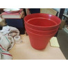 LOT 3 CACHES POT ROUGES PLASTIQUES