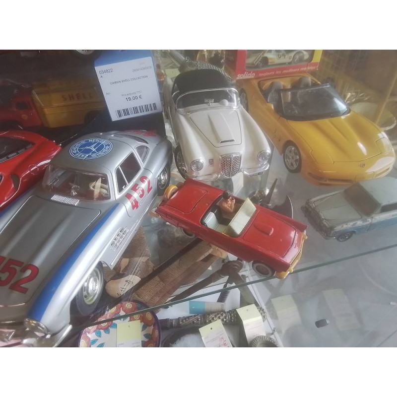 VOITURE DE COLLECTION 