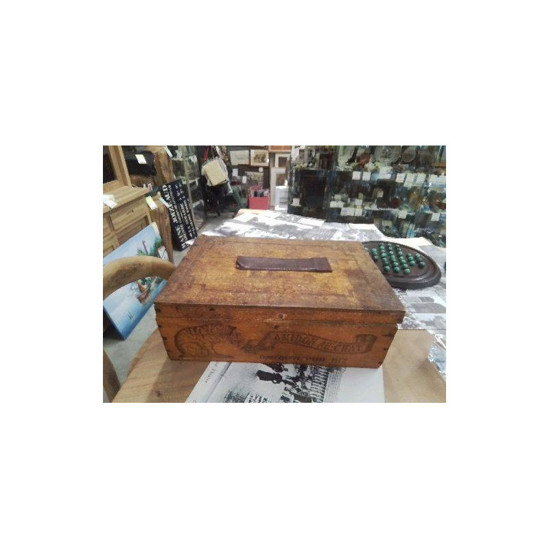 BOITE BOIS VINTAGE CHAT AMIDON