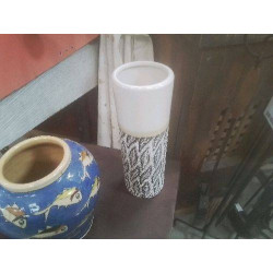 VASE TUBE NOIR ET BLANC 