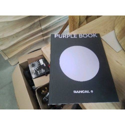 LIVRE PURPLE BOOK
