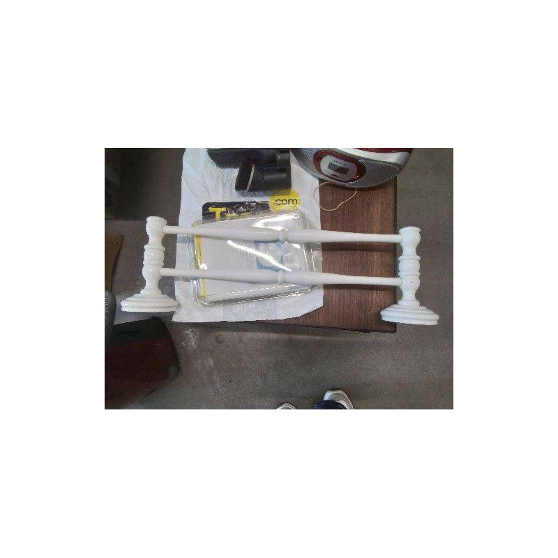PORTE SERVIETTE BOIS PEINT BLCHE