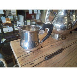 POT A LAIT ARGENT MINERVE