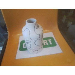 VASE VISAGES NOIR BLANC 