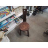 CHAISE BRUTALISTE TRIPODE