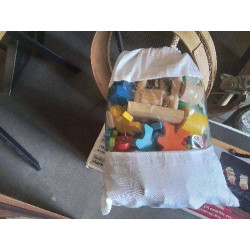 SAC DE JOUETS EN BOIS...