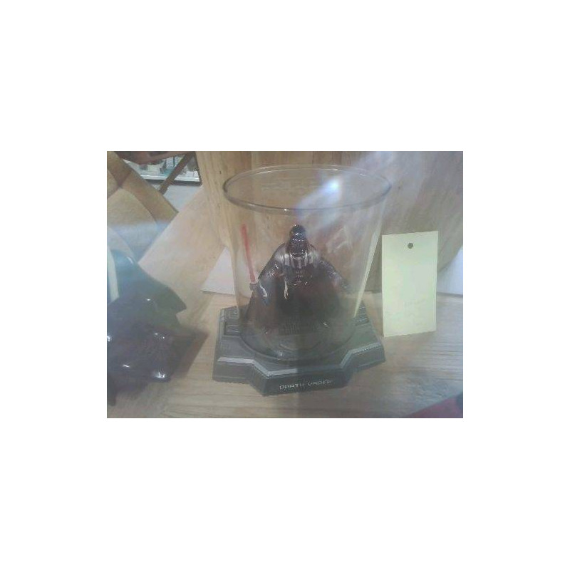 STAR WARS SOUS CLOCHE DARK VADOR TITANIUM 2005