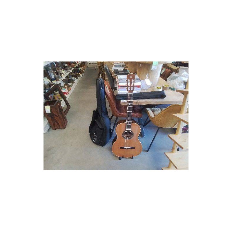 GUITARE CLASSIQUE ALHAMBRA C1+HOUSSE ACC+TREPIED