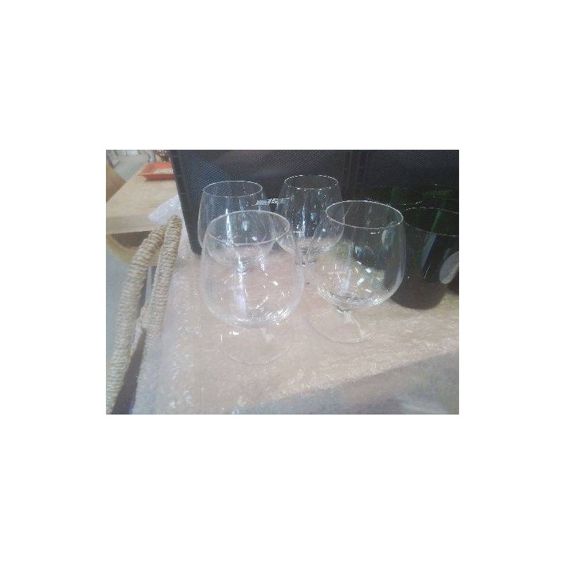 LOT 4 VERRES CRISTAL COGNAC