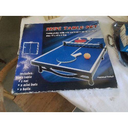 MINI TABLE DE PING PONG