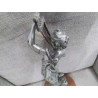 STATUETTE MUSICIEN BRAS EN L’ETAT
