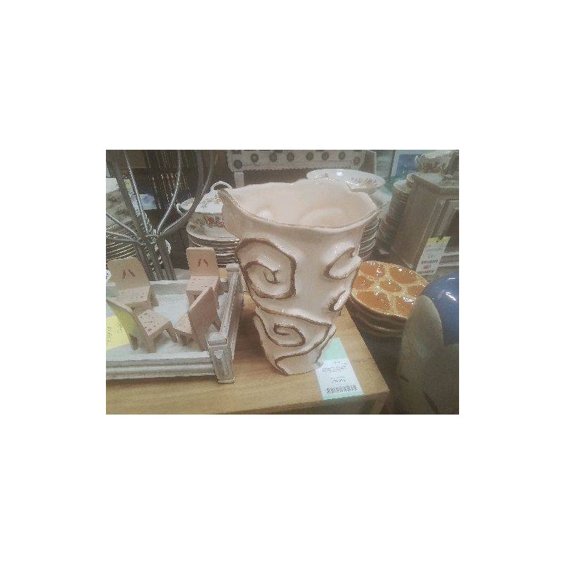 VASE CRÈME DORÉ RELIEF