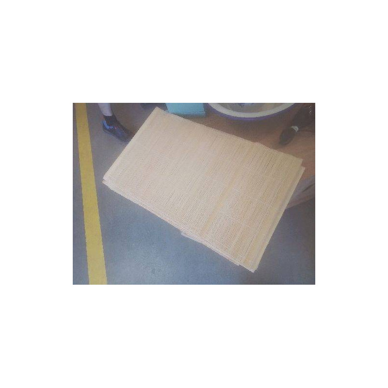 LOT 8 SETS TABLE BAMBOU