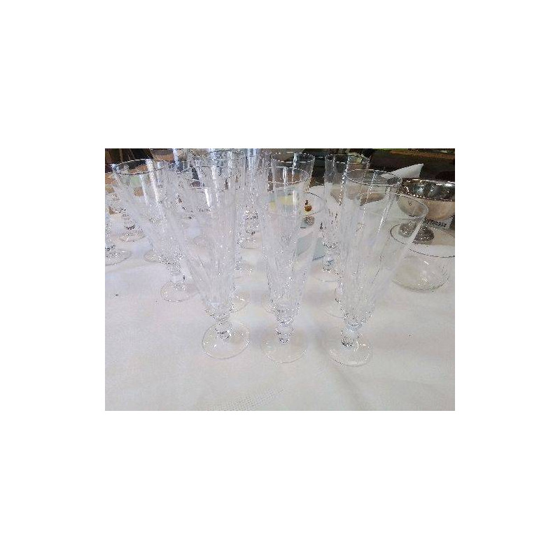LOT 10 FLÛTES CRISTAL PORTIEUX