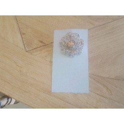 BROCHE FANTAISIE COULEURS
