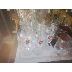 LOT 4 VERRES A PIED YOUNG...