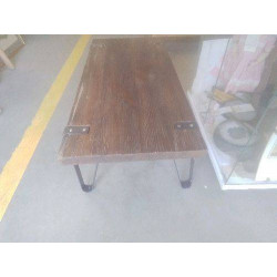 TABLE BASSE  PIED METAL 
