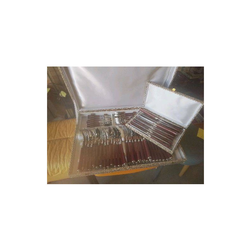 MÉNAGÈRE CHABABANNE ACIER MASSIF INOX +COFFRET COUTEAUX EN ACCESSOIRES ETAGERE