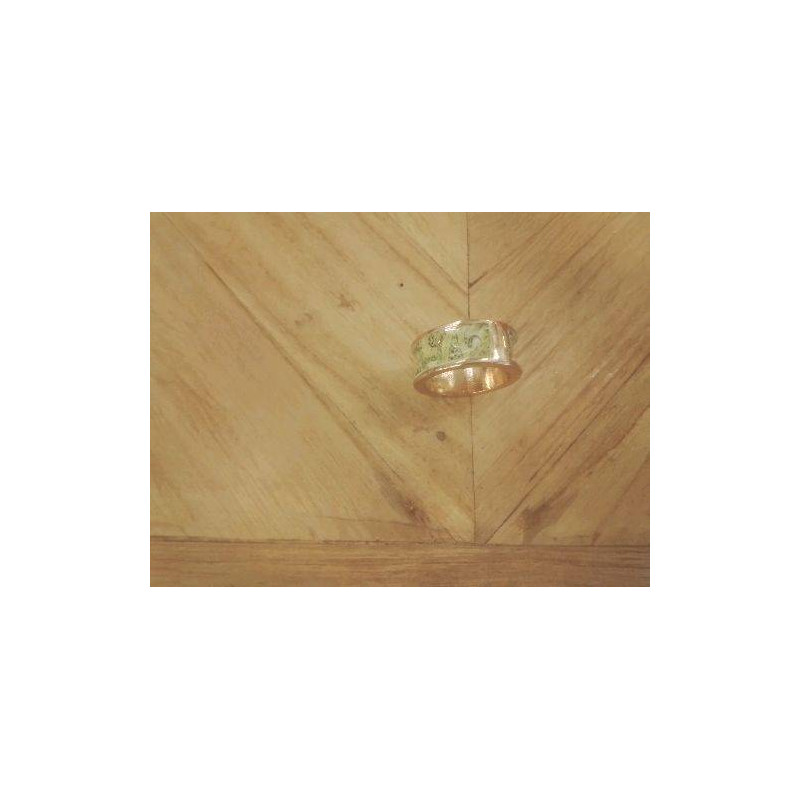 BAGUE FANTAISIE DORÉE ET EMAILLEE VERTE