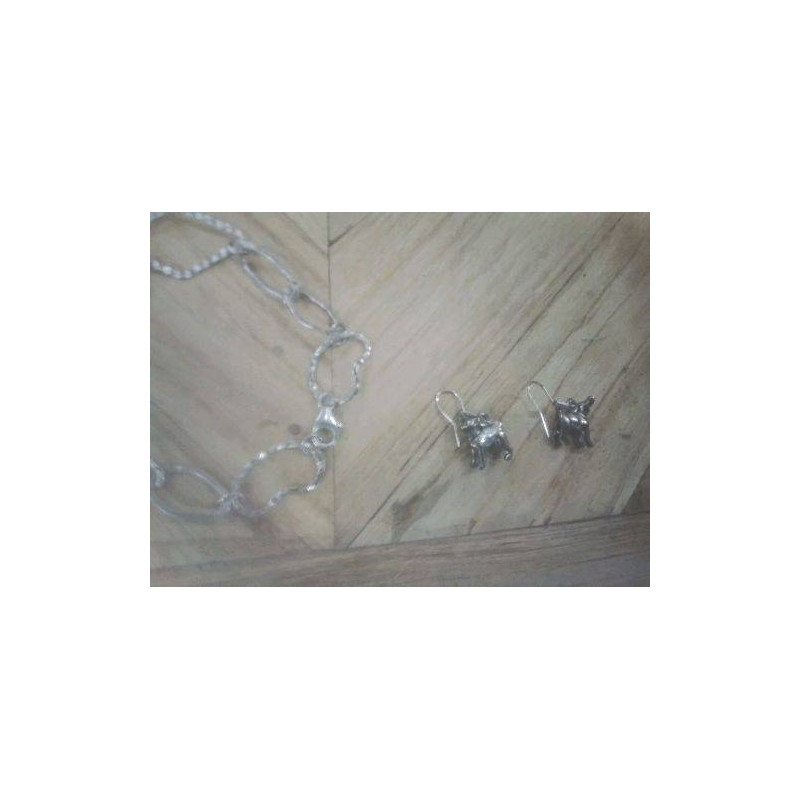PAIRE DE BOUCLES OREILLES CHIEN ARGENTE