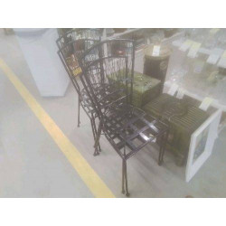 LOT 4 CHAISES MÉTAL NOIR 