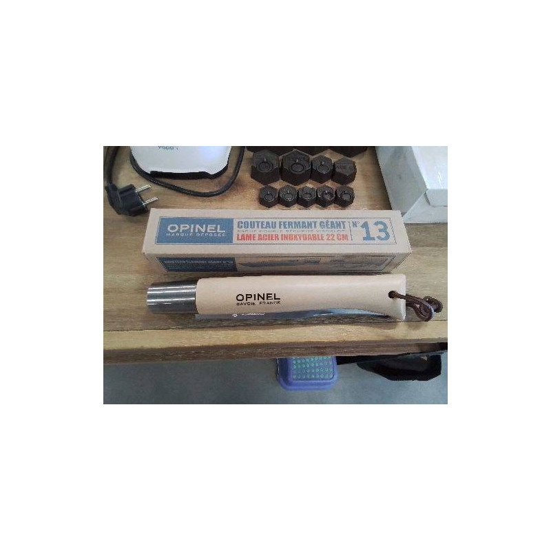 COUTEAU OPINEL LAME 22 CM