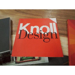 LIVRE KNOLL DESIGN