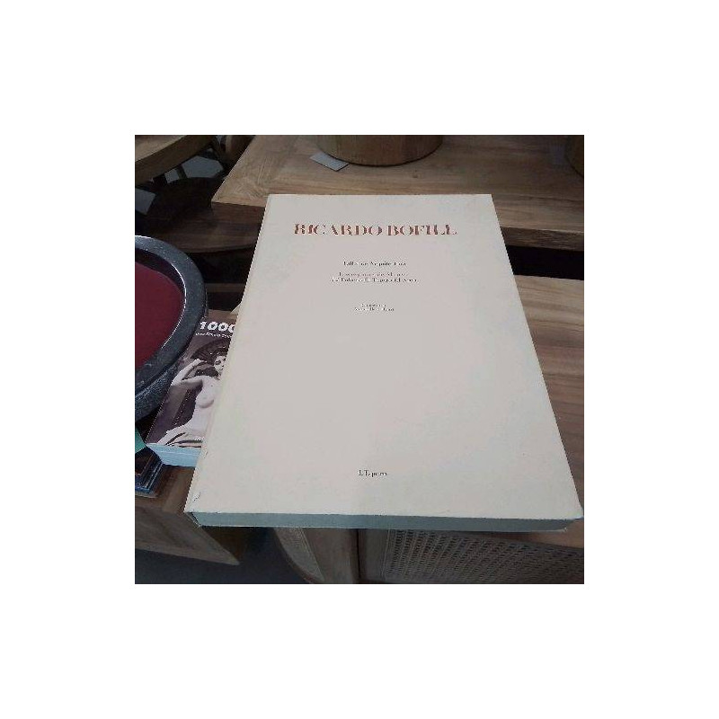 LIVRE ARCHITECTURE GM RICARDO BOFILI
