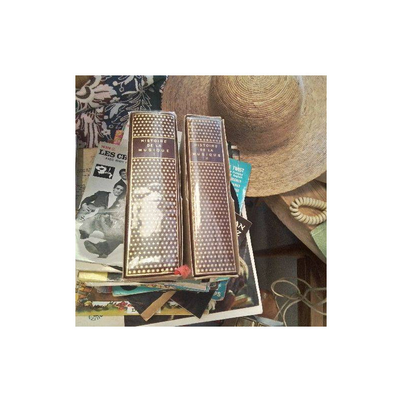 LOT 2 TOMES LA PLEIADE HISTOIRE DE LA MUSIQUE