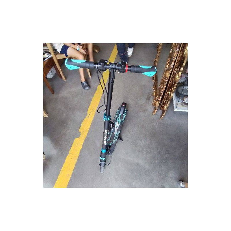 TROTINETTE ELEC + ACC